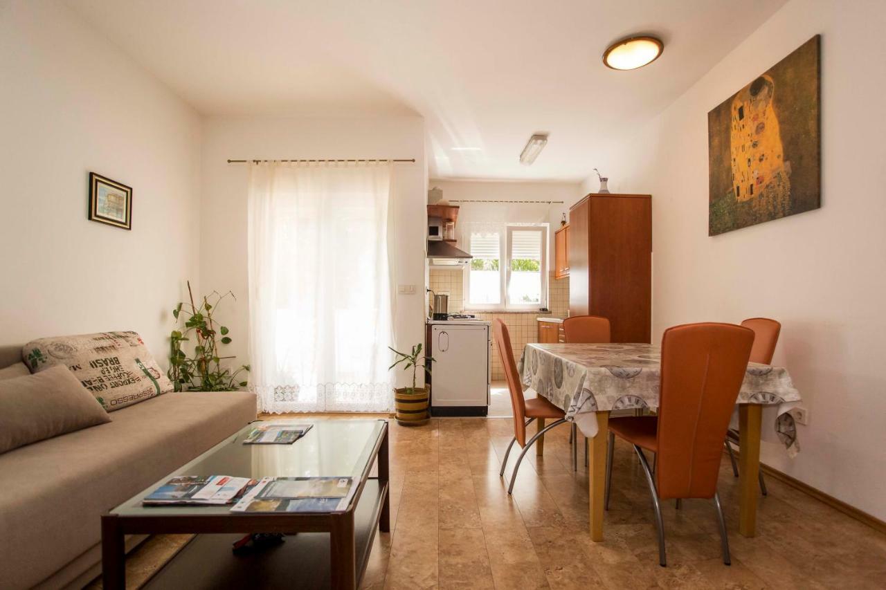 Apartment Beba Rovinj Exterior foto